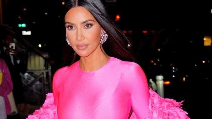 Kim Kardashian Is Reportedly Relieved That Kanye’s New Girlfriend, Julia Fox, Is A Fan