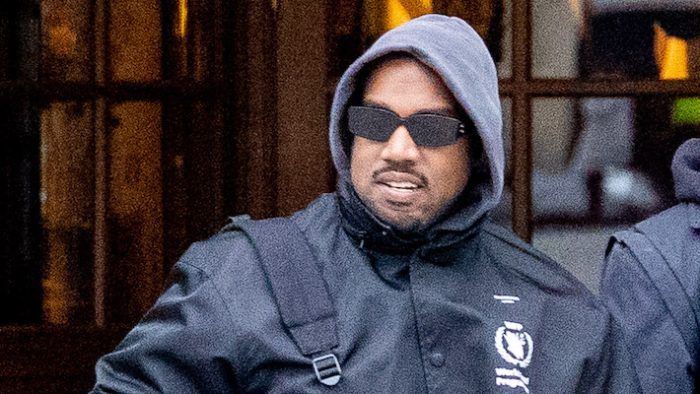 Kanye West Demands An Apology From The Whole Kardashian Family, Only To Delete It Moments Later