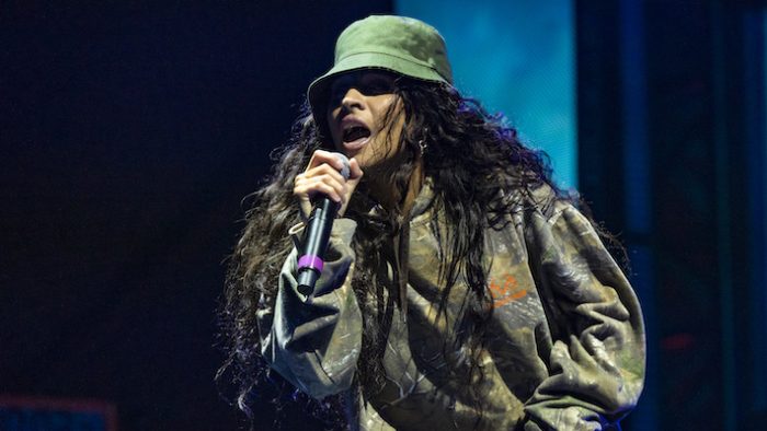 Warner Music Invests $750 Million In Female And Diverse Artists With BlackRock