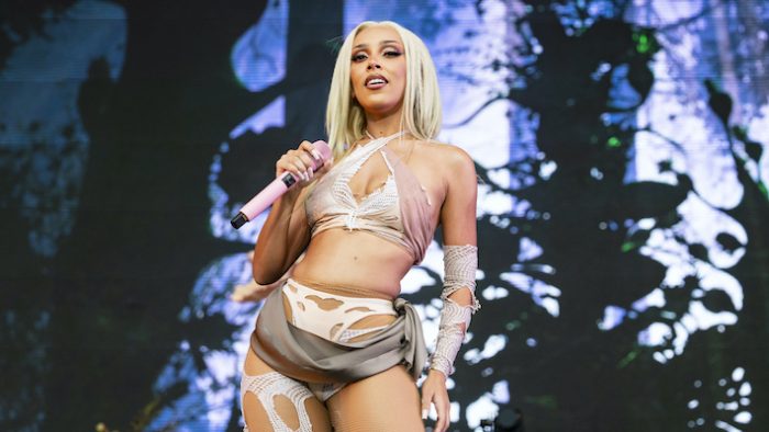 Doja Cat Praises Nicki Minaj’s Career: ‘I’m In Love With Everything’