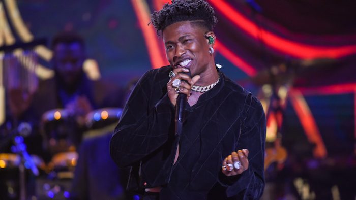 Lucky Daye’s ‘Candy Drip’ Tracklist Features Appearances From Smino, Lil Durk, And Chiiild