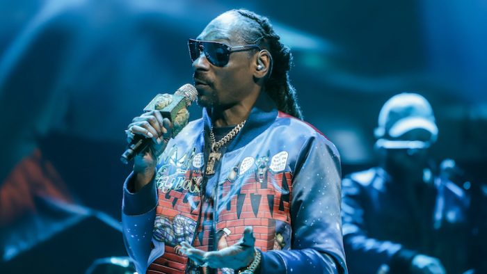 Snoop Dogg Doesn’t Understand How Nas Was Sued For Sharing A Photo Of Himself And Tupac