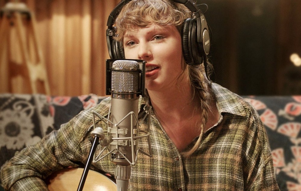 Taylor Swift Folklore Pond Sessions