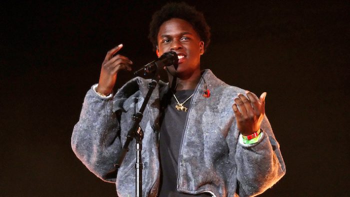 Daniel Caesar’s First Single In Almost Three Years Is The Tender ‘Please Do Not Lean’ With Badbadnotgood