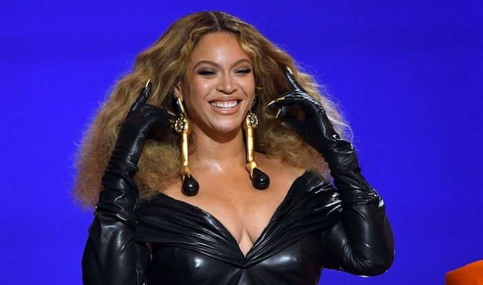 Listeners Marvel Over The Sequencing Of Beyoncé’s ‘Renaissance’