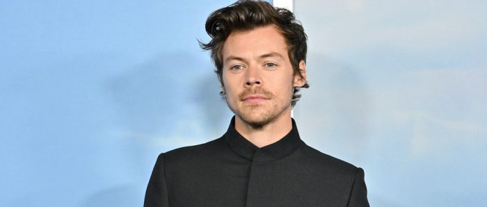 The Harry Styles Kiss Reportedly Left Emily Ratajkowski ‘Begging’ For His Ex Olivia Wilde’s Forgiveness