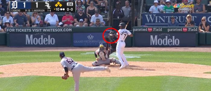 The White Sox Won On A Walk-Off After A Pitch Hit The Umpire’s Mask