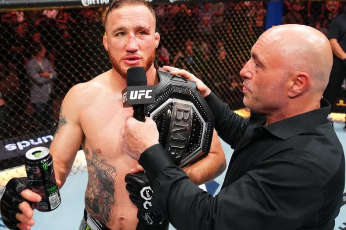 Justin Gaethje Lands Head Kick Knockout on Dustin Poirier at UFC 291 for BMF Title