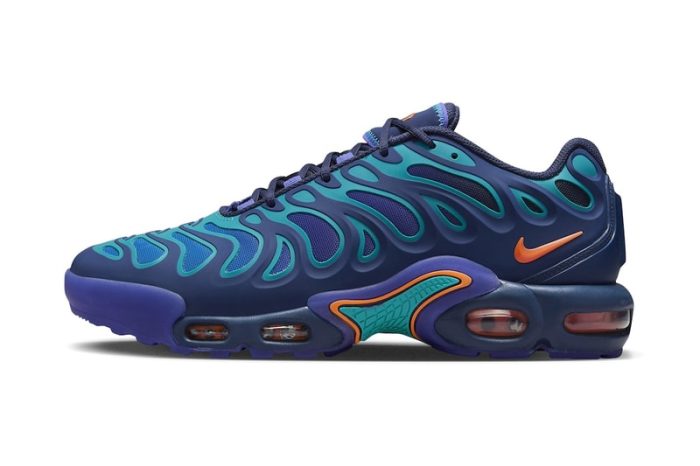 Nike Air Max Plus Drift Surfaces in “Midnight Navy”