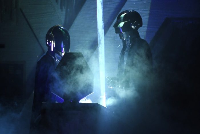 Drake lawsuit, Daft Punk DJ set: 5 top music news stories of this week