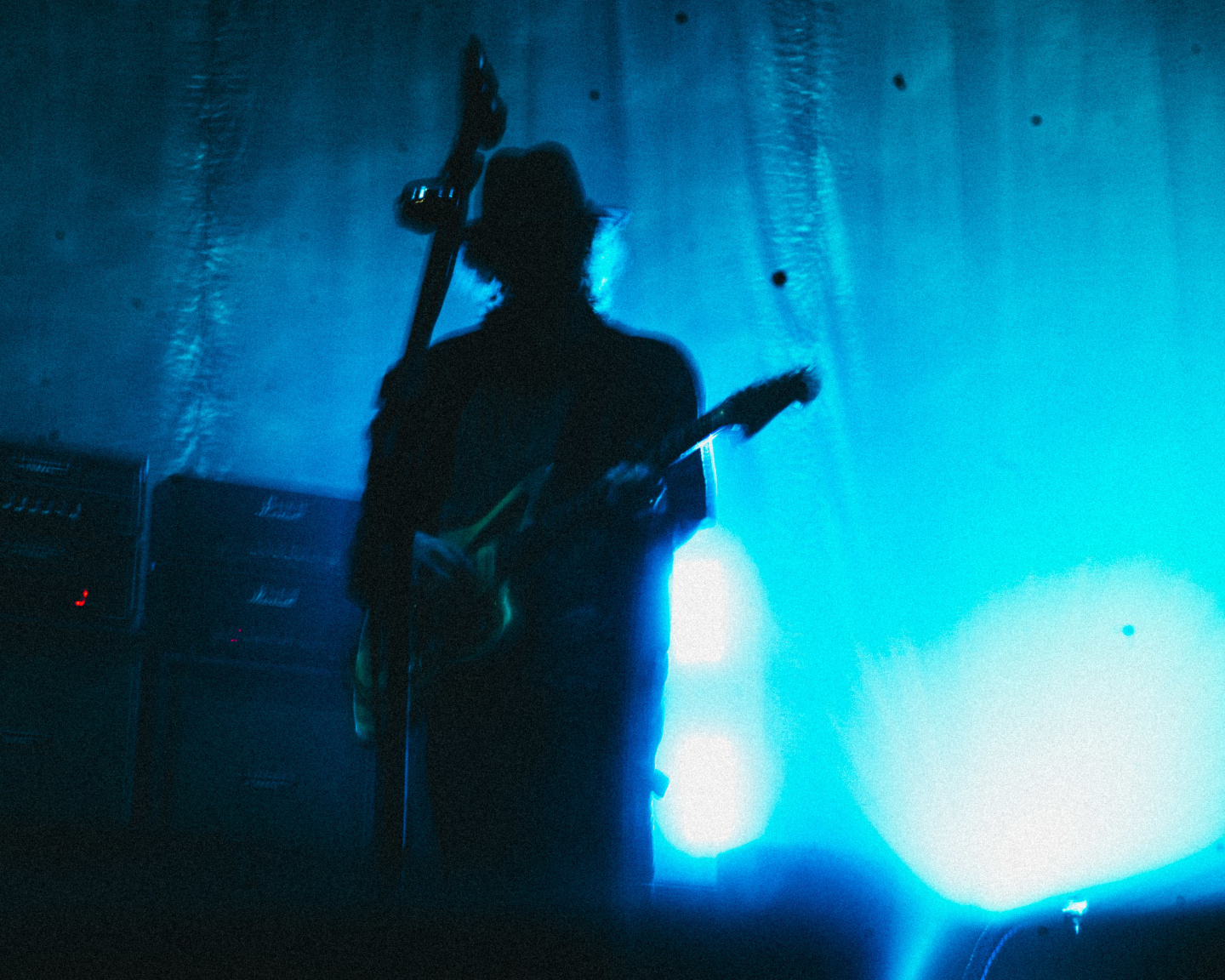 Getting throttled to My Bloody Valentine with 9,500 people
