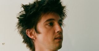 Troye Sivan’s “She’s the Best” Explores the Depth of Platonic Love